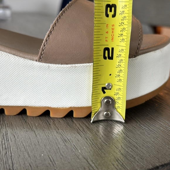 Sorel wedge sandals size 6 - Picture 8 of 8